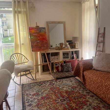 Appartement Familiale Proche Chateau De Fontainebleau 雅芳 外观 照片